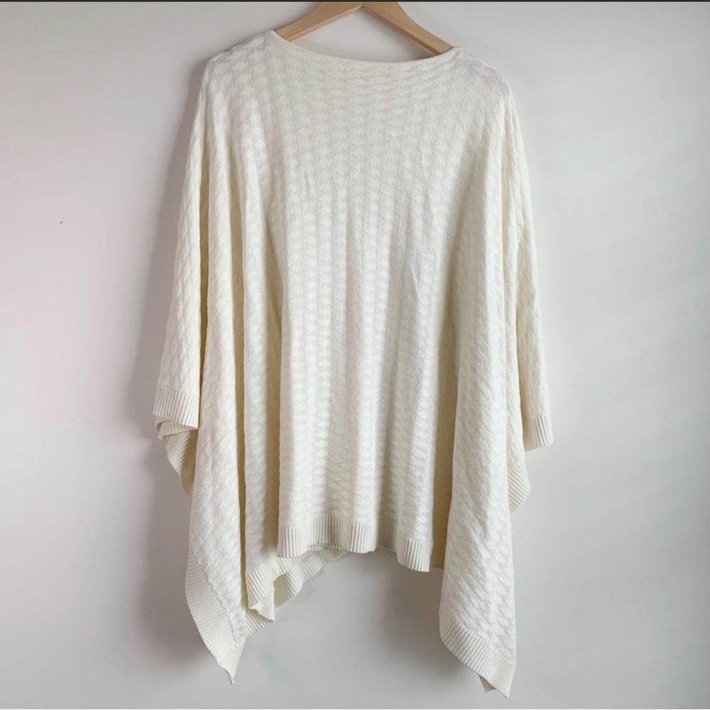 LULULEMON Divinity Poncho Woven Textured Light Ivory Scarf Wrap
